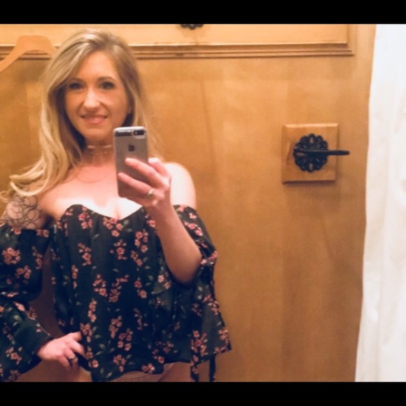 Blue Rain Tops - Lovely Top🌵🍃🌸